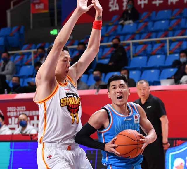 爱游戏官方入口-深圳男篮内部会议纪要流出——集结日再遭质疑，英超使命明确，阵容厚度经受考验的简单介绍-爱游戏官方入口