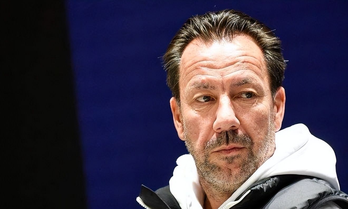 ayx sports-包含荷甲赛程吃紧，埃因霍温集结日官宣签约，态度坚定，控场能力受关注的词条-ayx sports