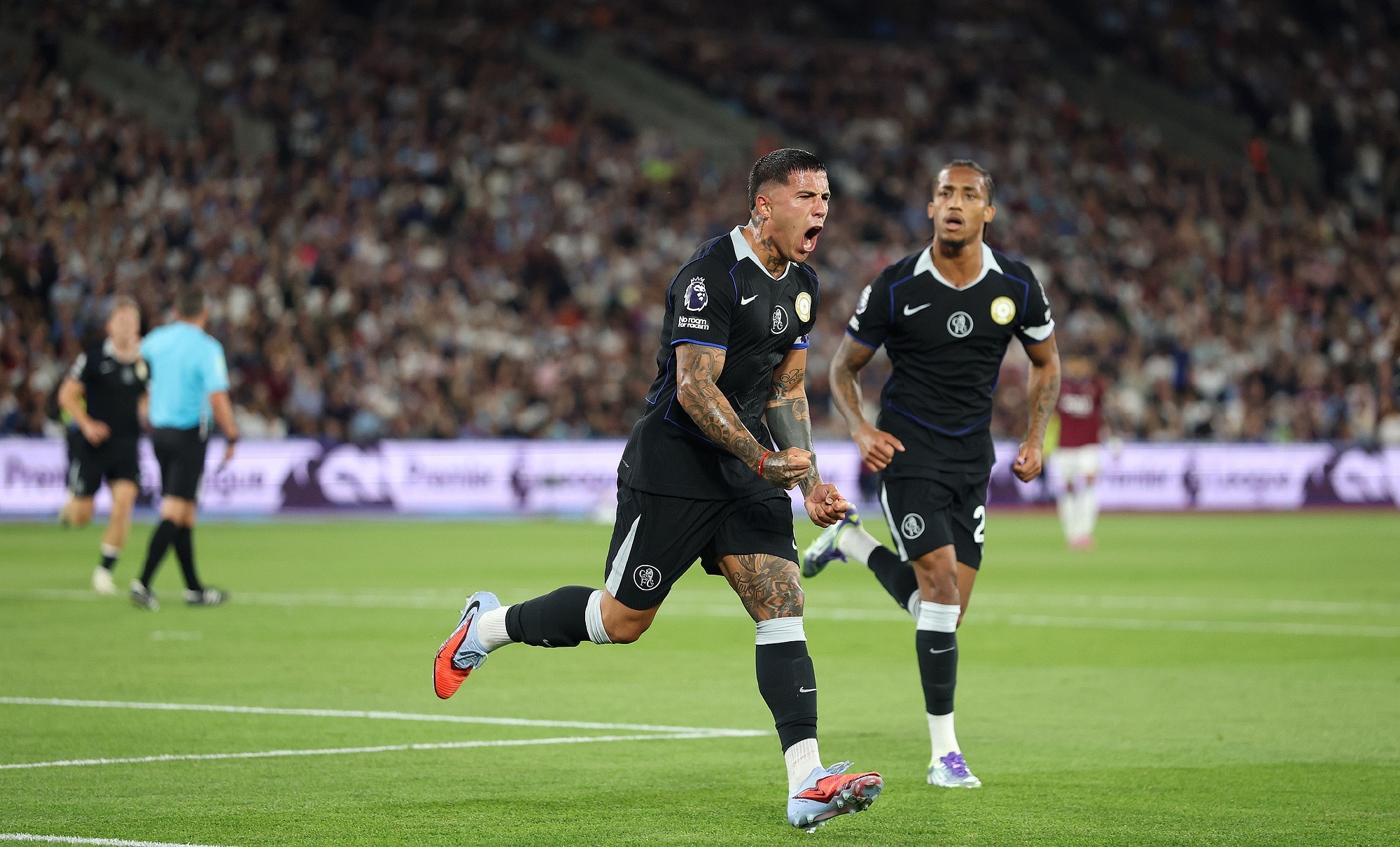 托特纳姆围绕欧冠战术微调今夜西汉姆备战全明星赛,英超今晨热度飙升瞬间刷屏的简单介绍 托特纳姆围绕欧冠战术微调今夜西汉姆备战全明星赛,英超今晨热度飙升瞬间刷屏的简单介绍