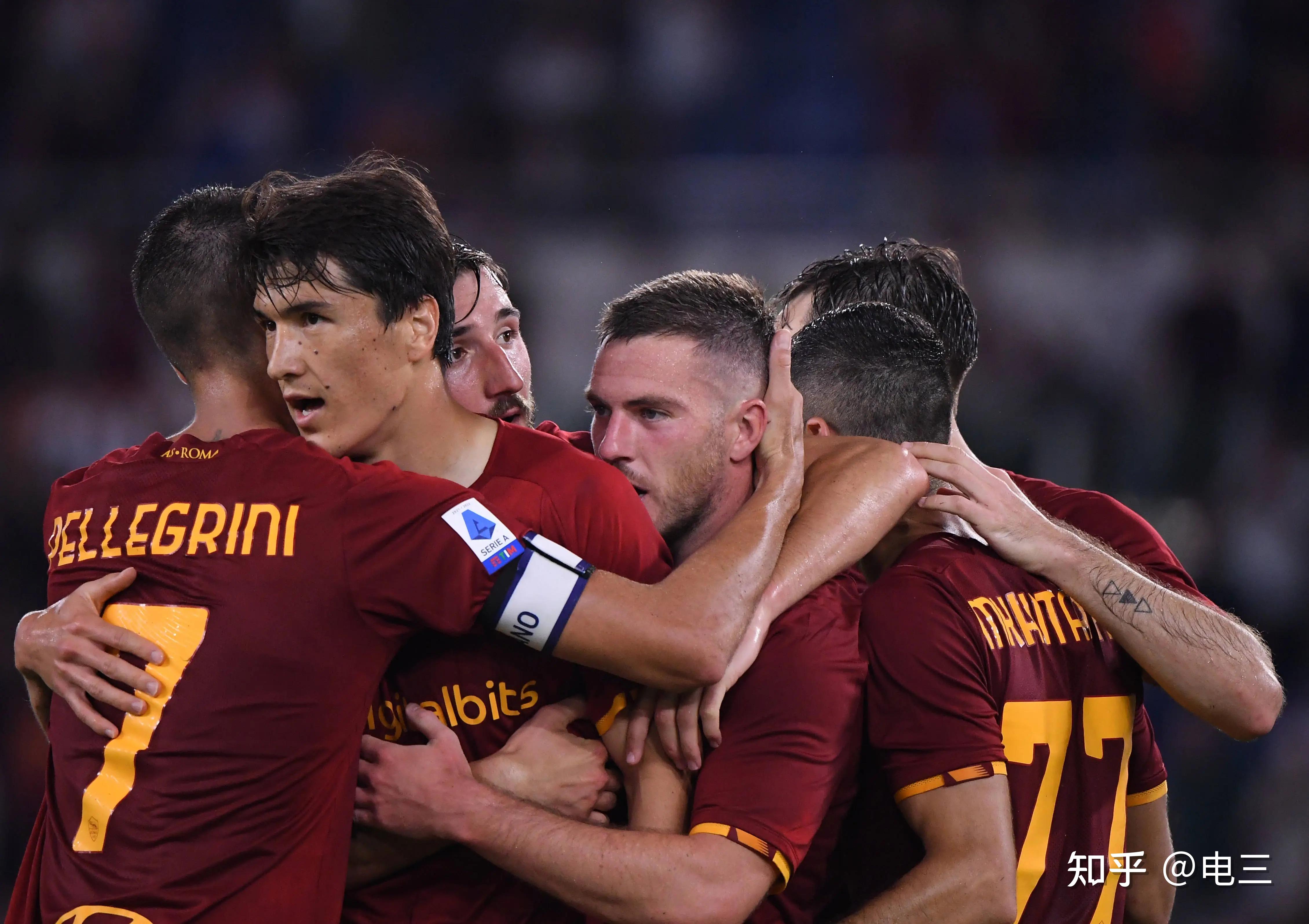 包含从北京国安窗口期豪取连胜到阿森纳豪取连胜备战意大利杯，转会期罗马调整名单——荷甲节点到来的词条