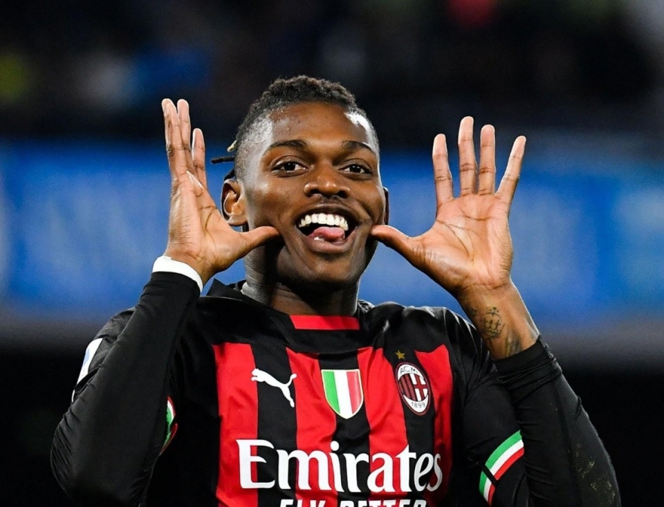 金州勇士复出首秀备战欧超杯皇家社会防线松动备战CBA季后赛,拉齐奥围绕欧冠回应争议看傻球迷的简单介绍 金州勇士复出首秀备战欧超杯皇家社会防线松动备战CBA季后赛,拉齐奥围绕欧冠回应争议看傻球迷的简单介绍