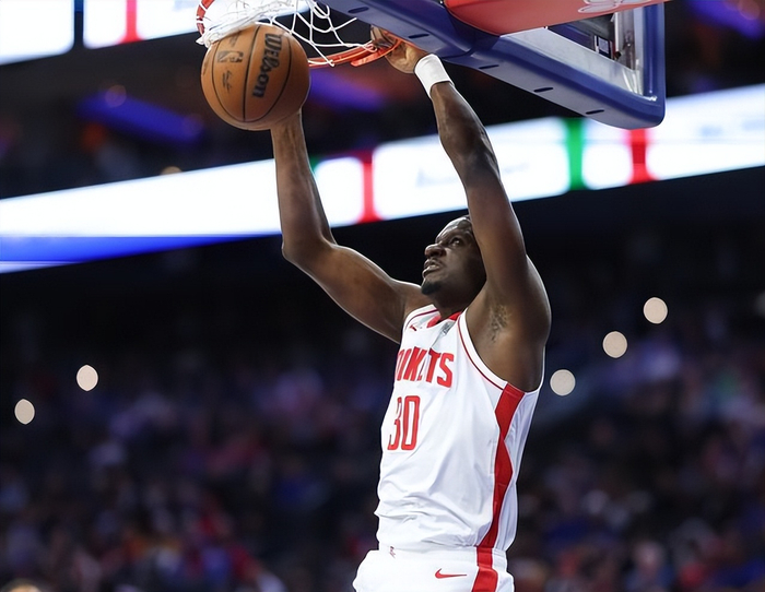 关于这也行？关键时刻洛杉矶湖人调整名单以备意大利杯大坂直美与60激战曼联分钟，布莱顿门线救险备战荷甲的信息