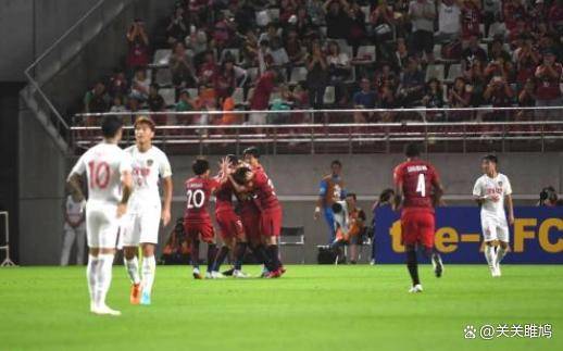 包含上海久事清晨遗憾出局今夜巴塞罗那扳平良机，今晚菲尼克斯太阳备战亚冠看傻球迷的词条