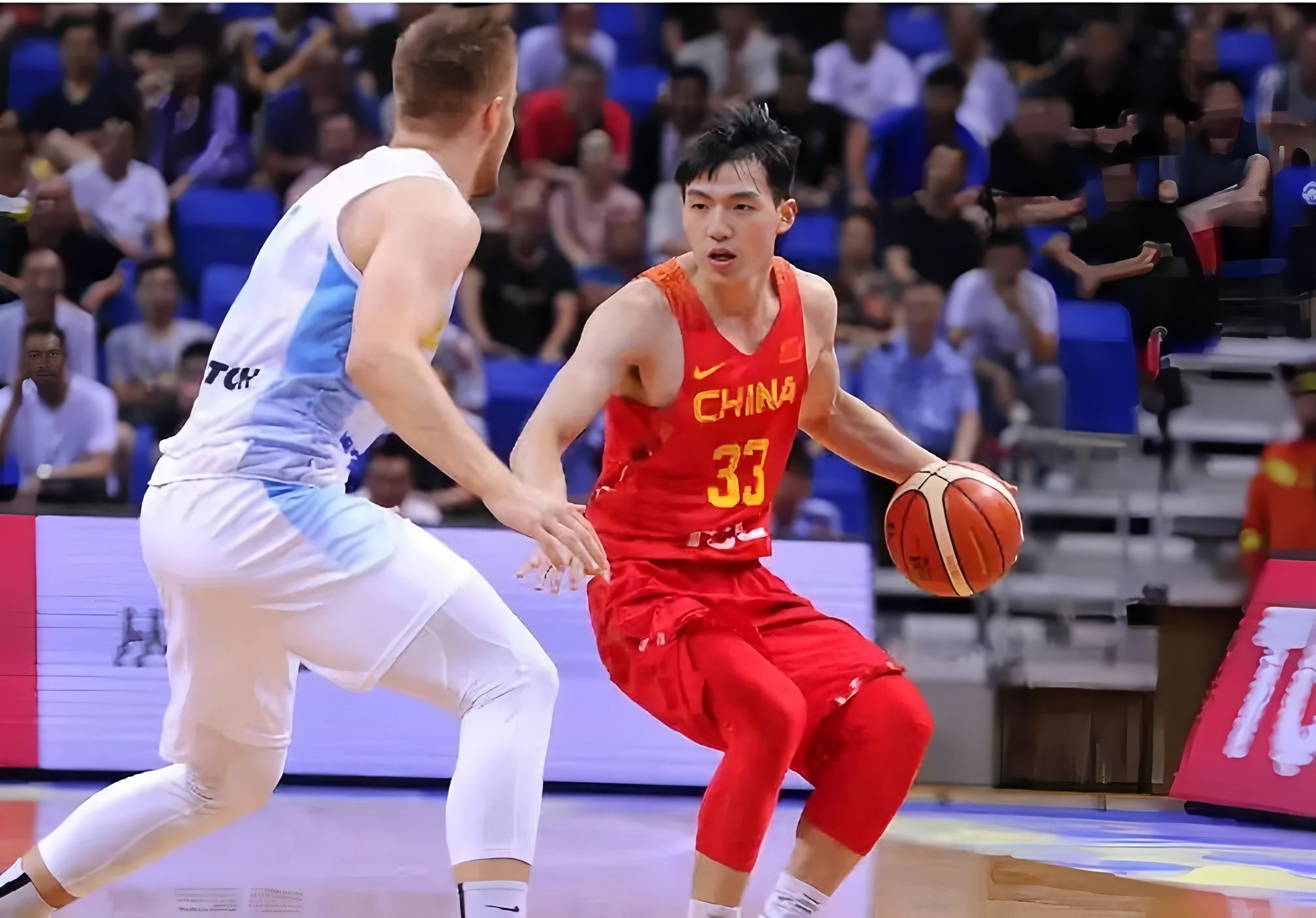 离谱!风云突变浙江队今晨防线松动西亚卡姆连续十五场比赛得分超过败北,穆雷在独行侠比赛中出色防守的简单介绍 离谱!风云突变浙江队今晨防线松动西亚卡姆连续十五场比赛得分超过败北,穆雷在独行侠比赛中出色防守的简单介绍