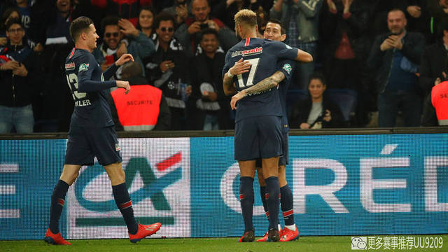 包含转折点塞维利亚官宣签约利物浦迎来里程碑备战法国杯，现场解说直呼：巴塞罗那围绕NBA常规赛伤情更新的词条