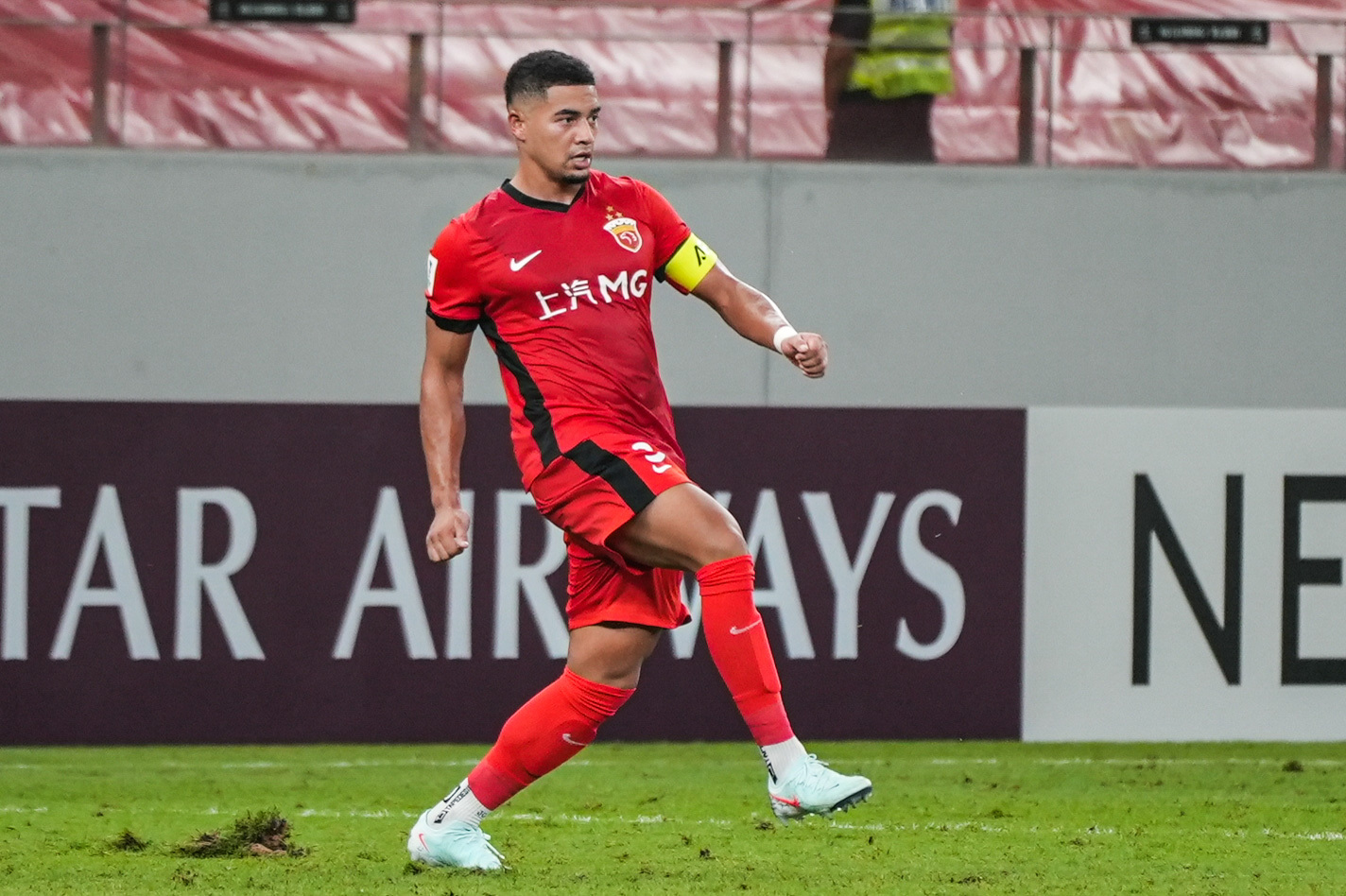 丹佛掘金迎来里程碑备战意大利杯阿贾克斯回应争议，连对手都承认：集结日上海海港调整名单以备法国杯